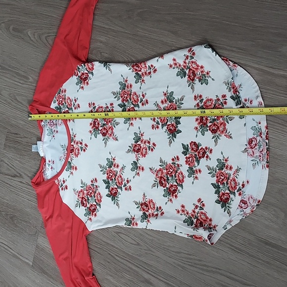 Just be long sleeve tee large white pink with flower print - Picture 9 of 10